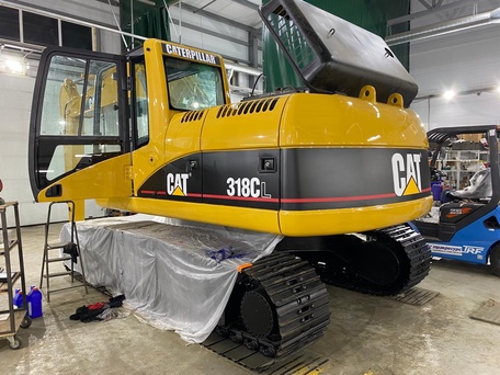 Покраска спецтехники: